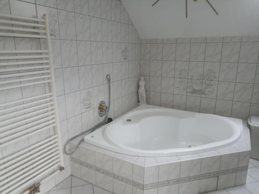 Ferienwohnung Guetl Am Weg Altmünster Esterno foto